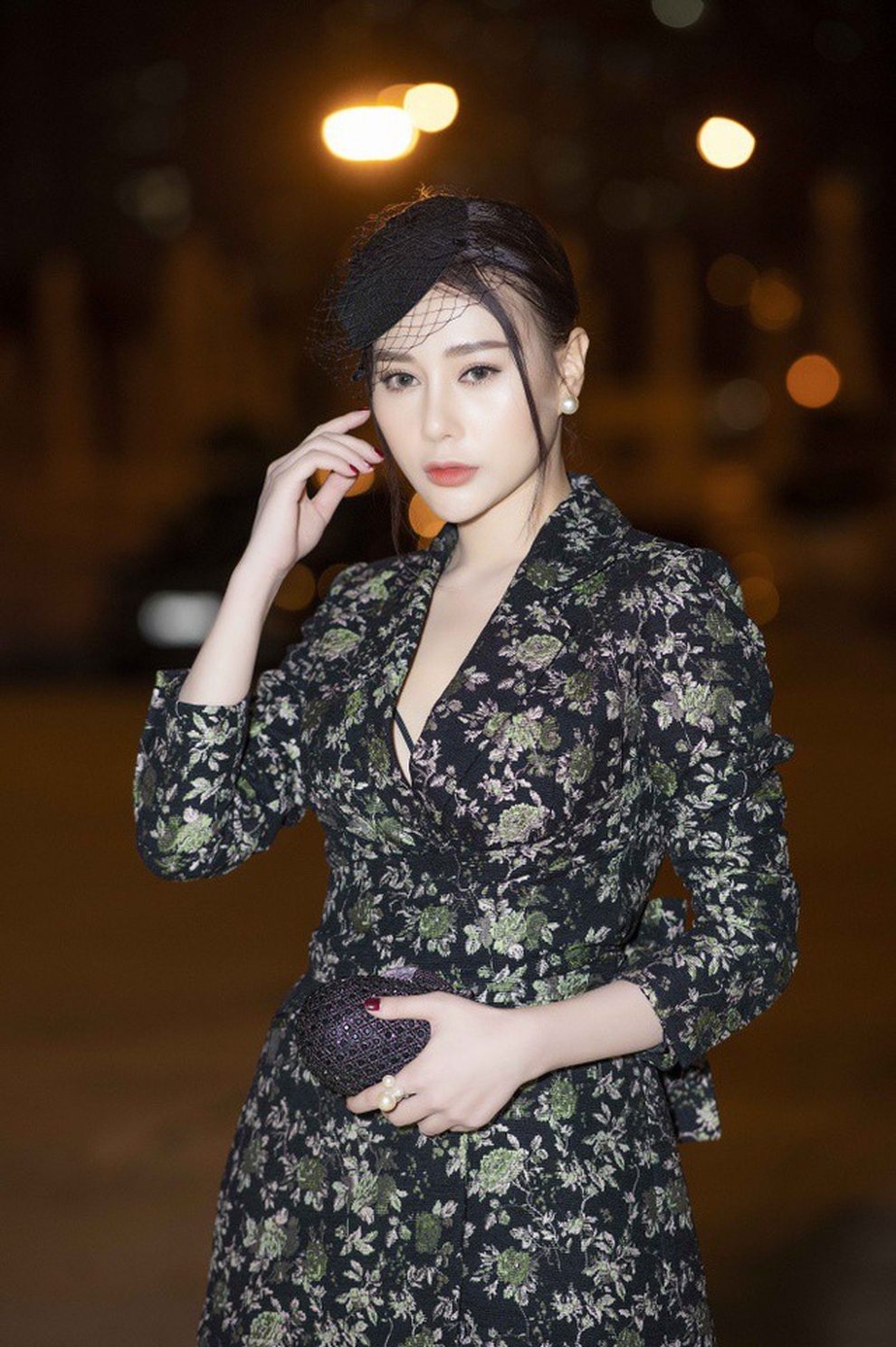 Khi NSND Như Quỳnh, Phương Oanh đi catwalk, bá đạo hơn là Mạnh Trường - 12 Khi NSND Như Quỳnh, Phương Oanh đi catwalk, bá đạo hơn là Mạnh Trường - 12