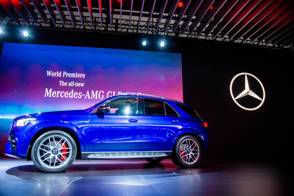 Mercedes-AMG GLE 63 và 63S nghênh chiến BMW X5 M - 1 Mercedes-AMG GLE 63 và 63S nghênh chiến BMW X5 M - 1