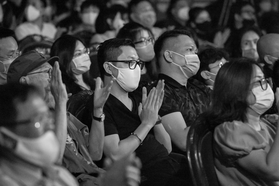 Nghệ sĩ Tuấn Nam, Quyền Văn Minh, Tùng Dương “chơi jazz không thoả hiệp” - 1 Nghệ sĩ Tuấn Nam, Quyền Văn Minh, Tùng Dương “chơi jazz không thoả hiệp” - 1
