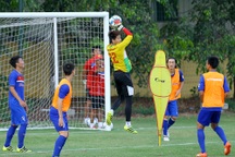 HLV Lê Thụy Hải: “U22 Việt Nam đặt mục tiêu vào chung kết, sợ gì Thái Lan”