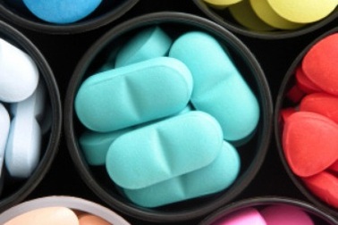 Có nên uống vitamin tổng hợp hàng ngày?