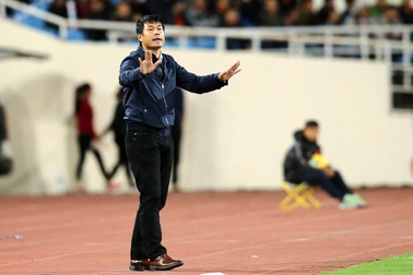 HLV Hữu Thắng: "Hãy đặt niềm tin vào Công Phượng, Xuân Trường, Tuấn Anh"