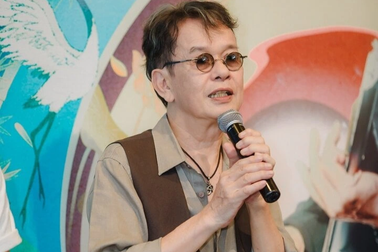 Nhạc sĩ Đức Huy làm liveshow ở tuổi 76: "Tôi không muốn khoe hạnh phúc"