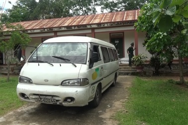 Giấu hàng tấn đường lậu ở biên giới để đưa vào nội địa