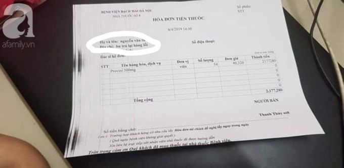 Nhà thuốc số 8 của BV Bạch Mai bị tố bán thuốc rởm với viên con nhộng bám đầy bột, khẽ động vào tách làm đôi: Bệnh viện nói gì? - Ảnh 1. Nhà thuốc số 8 của BV Bạch Mai bị tố bán thuốc rởm với viên con nhộng bám đầy bột, khẽ động vào tách làm đôi: Bệnh viện nói gì? - Ảnh 1.