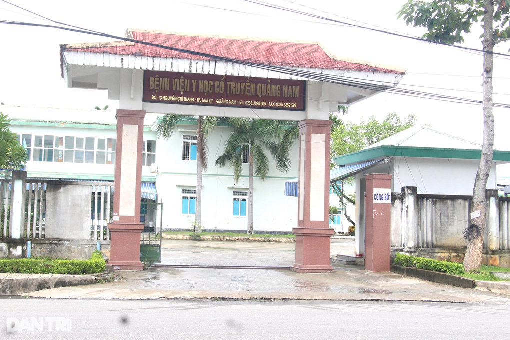 Thanh tra đột xuất Bệnh viện Y học Cổ truyền tỉnh Quảng Nam - 1 Thanh tra đột xuất Bệnh viện Y học Cổ truyền tỉnh Quảng Nam - 1