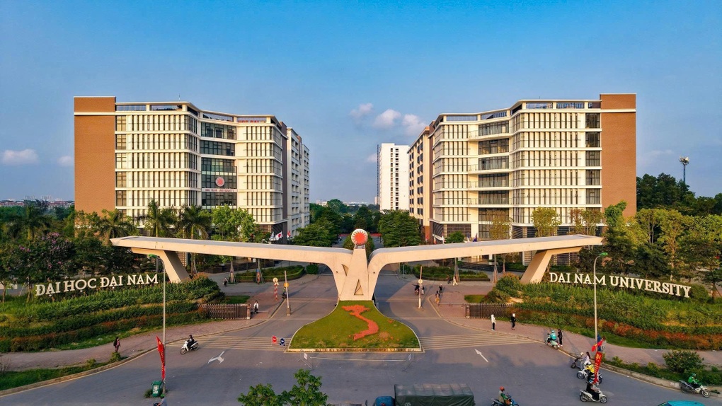 Lý do nhiều người trẻ chọn Đại học Đại Nam làm bệ phóng tương lai - 1 Lý do nhiều người trẻ chọn Đại học Đại Nam làm bệ phóng tương lai - 1