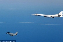 Anh phái tiêm kích Typhoon chặn máy bay ném bom Nga