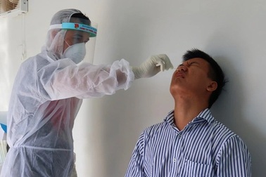 Bình Định: Ghi nhận thêm 6 ca mắc Covid-19, lo ngại người từ vùng dịch về