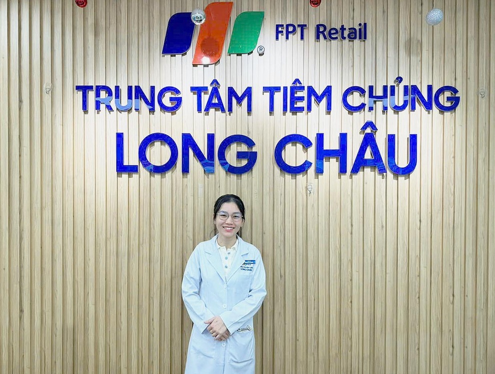 បណ្ឌិត ឡុង ចូវ ជួយសង្គ្រោះជនរងគ្រោះដាច់សរសៃឈាមខួរក្បាលនៅវេលាមាស - ២ Bác sĩ Long Châu cứu người bị đột quỵ ngay thời điểm vàng - 2