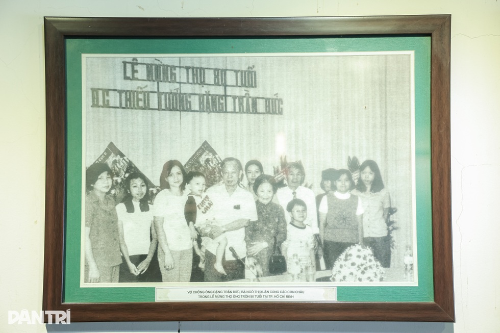 Chuyện về 2 bà vợ của tướng tình báo bí ẩn nhất Việt Nam - Ba Quốc - 9