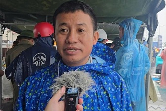 Những người hùng thầm lặng trong vùng mưa lũ ở Khánh Hòa