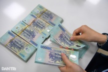 Tiền gửi trong ngân hàng bỗng "bốc hơi": Ai chịu trách nhiệm?