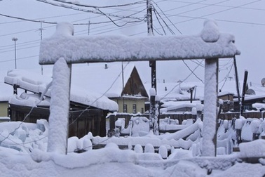 Cuộc sống khắc nghiệt đến khó tin ở ngôi làng lạnh nhất thế giới