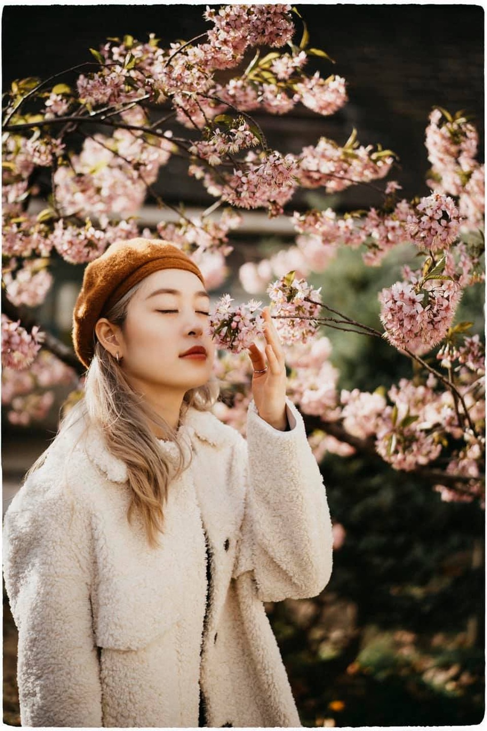 Phản bội tình yêu thì anh lấy tư cách gì để đòi hỏi sự tha thứ? - 1 Phản bội tình yêu thì anh lấy tư cách gì để đòi hỏi sự tha thứ? - 1