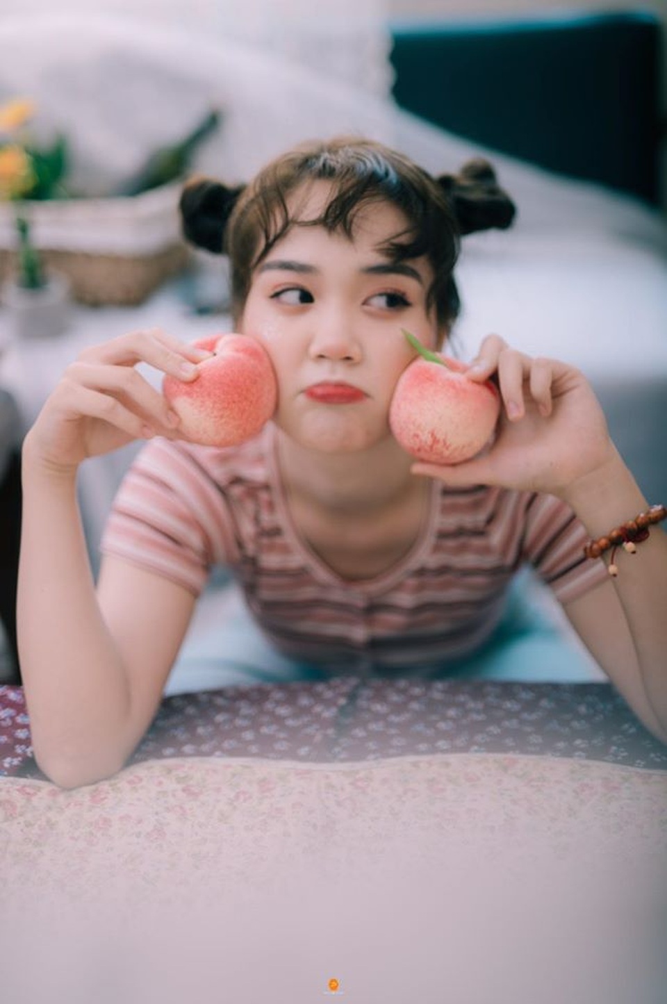 Nữ sinh ĐH Văn hóa gây chú ý vì giống hệt ca sĩ Hàn Quốc - 10 Nữ sinh ĐH Văn hóa gây chú ý vì giống hệt ca sĩ Hàn Quốc - 10