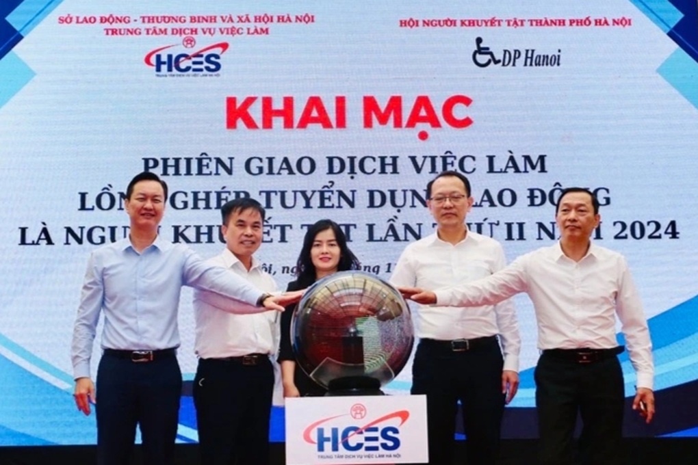 Phiên giao dịch việc làm dành cho người khuyết tật: Cầu nối việc làm, trao quyền cơ hội