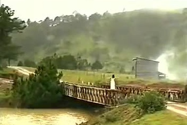 Giọt sương trên mi mắt - Hồng Nhung