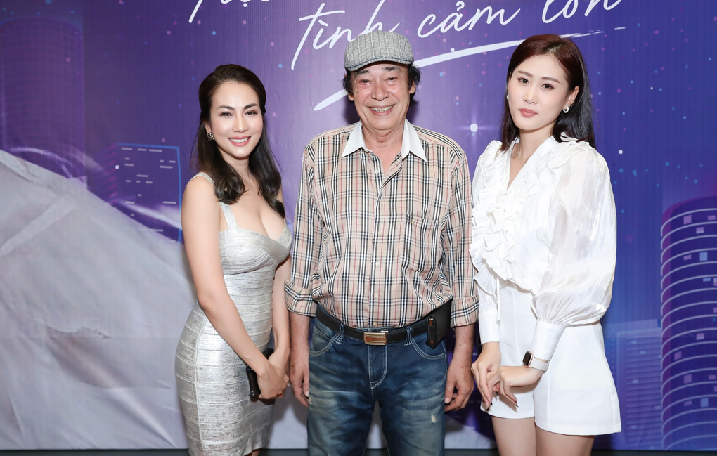 Tiết lộ về kiều nữ thủ vai má mì, trùm phản diện Phương Ngân - 3 Tiết lộ về kiều nữ thủ vai má mì, trùm phản diện Phương Ngân - 3