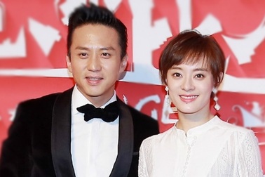 14 năm yêu "bền vững" và 10 năm hôn nhân ngọt ngào của Tôn Lệ - Đặng Siêu