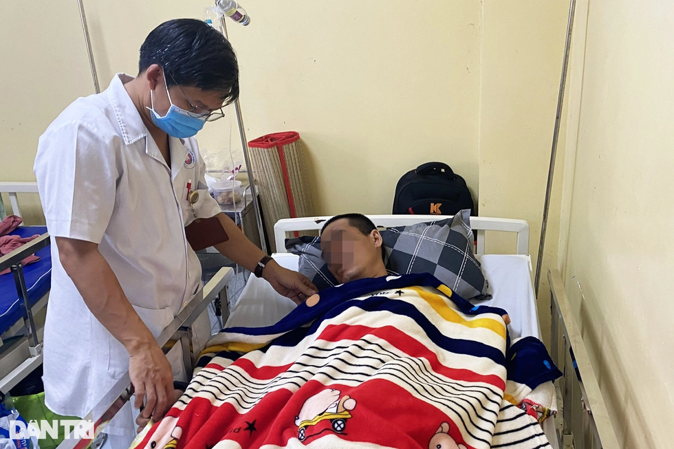 Bi kịch nhậu nhẹt lái xe: Mổ não sau tiệc cưới, ngã quỵ vì tông chết người - 1 Bi kịch nhậu nhẹt lái xe: Mổ não sau tiệc cưới, ngã quỵ vì tông chết người - 1