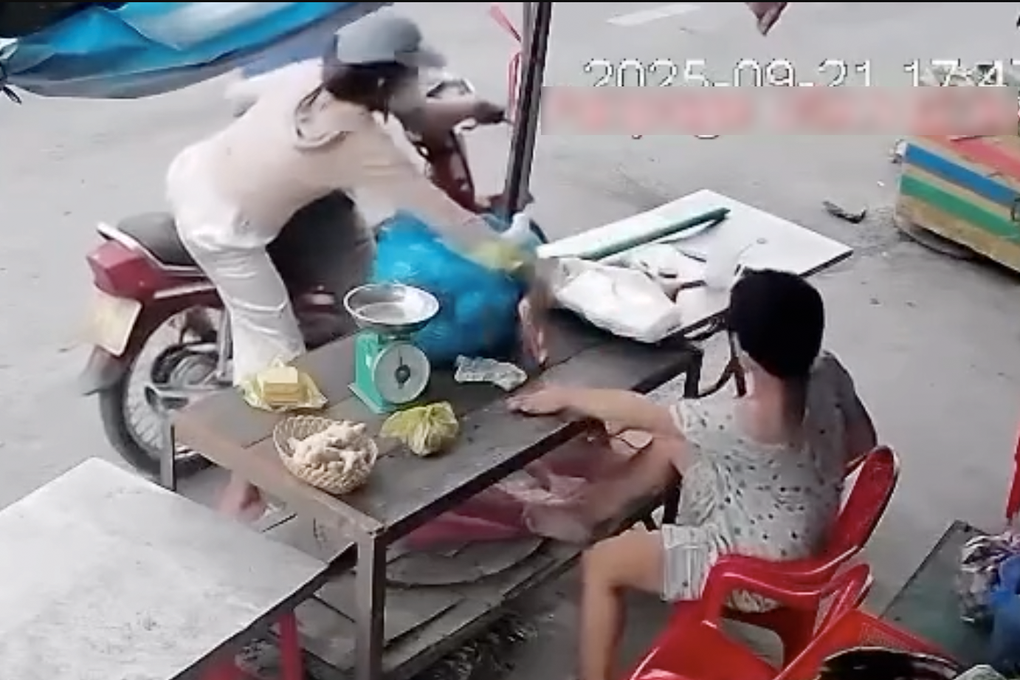 Bắt một trong hai kẻ cướp điện thoại của người phụ nữ khuyết tật ở Tây Ninh - 2 Bắt một trong hai kẻ cướp điện thoại của người phụ nữ khuyết tật ở Tây Ninh - 2