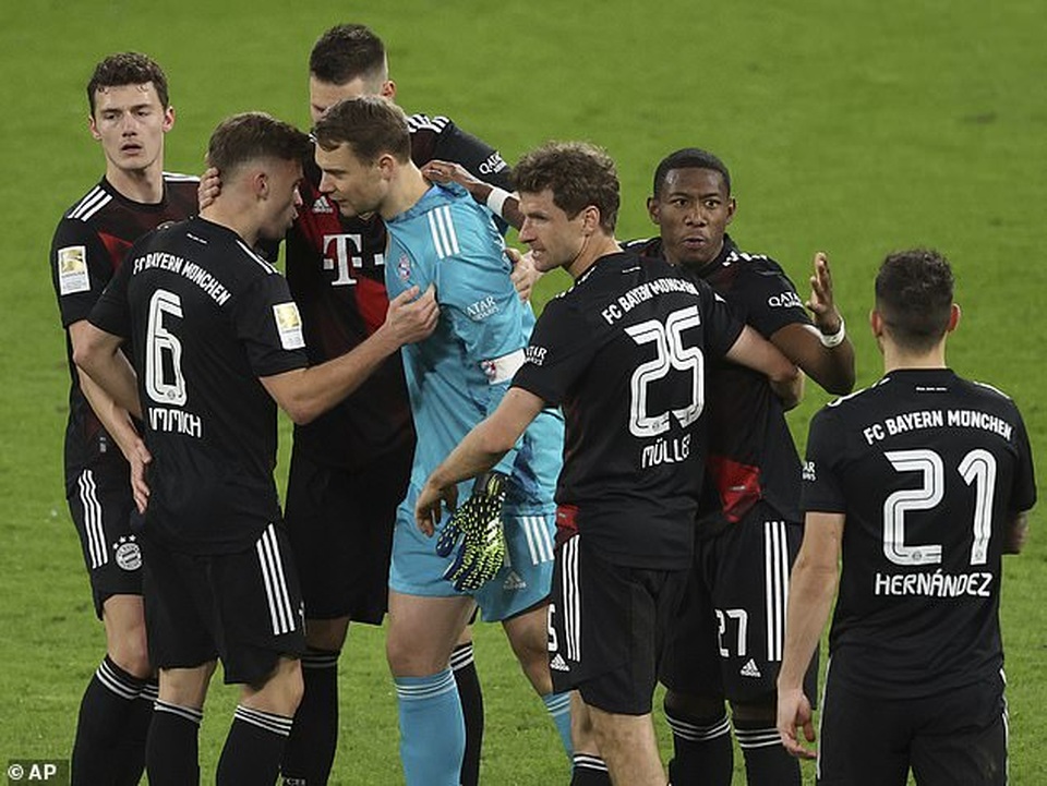 Bayern Munich tiến sát ngôi vô địch, Haaland bất lực cùng Dortmund - 4 Bayern Munich tiến sát ngôi vô địch, Haaland bất lực cùng Dortmund - 4