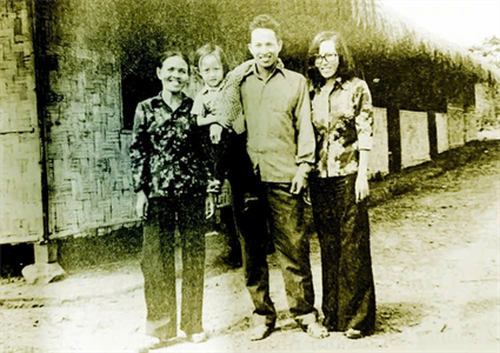 Biệt tích 28 năm Đại tá tình báo Tư Cang bất ngờ về nhà đúng ngày 30/4/1975 - 1 Biệt tích 28 năm Đại tá tình báo Tư Cang bất ngờ về nhà đúng ngày 30/4/1975 - 1