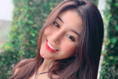 Nữ sinh xinh đẹp "vạn người mê" Võ Ngọc Trân giành giải Nhì HSG Văn TP.HCM