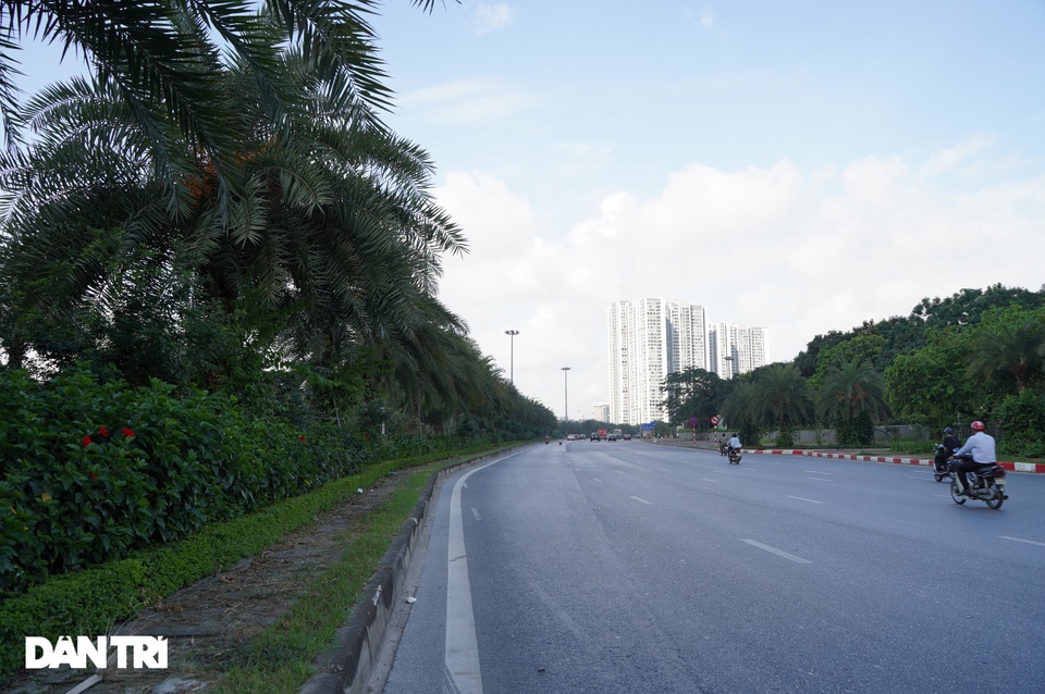 Những nút giao thông Hà Nội ngày nào cũng tắc bất ngờ vắng vẻ giờ cao điểm - 8 Những nút giao thông Hà Nội ngày nào cũng tắc bất ngờ vắng vẻ giờ cao điểm - 8