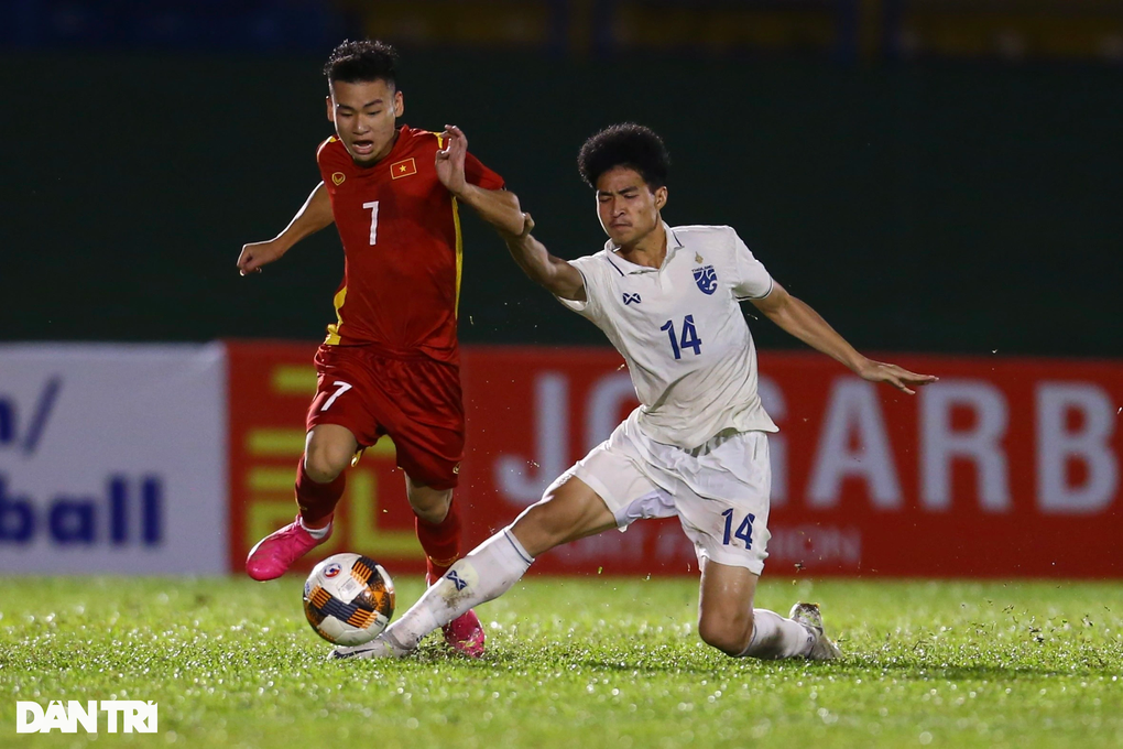 U20 Việt Nam thắng 5-1 trước U20 Hong Kong - 3