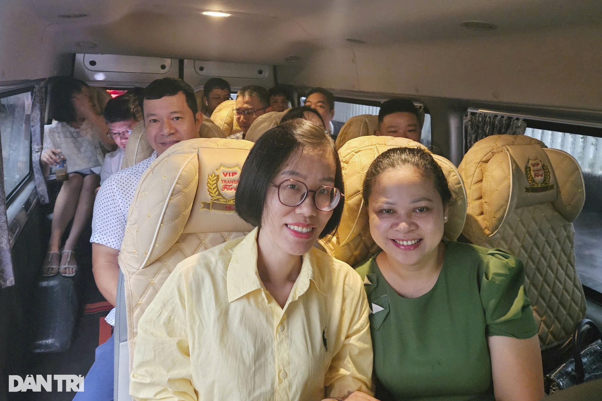 Vận hành chính quyền 2 cấp ở Hải Phòng: Thuê xe chung đến nơi làm việc mới - 9 Vận hành chính quyền 2 cấp ở Hải Phòng: Thuê xe chung đến nơi làm việc mới - 9