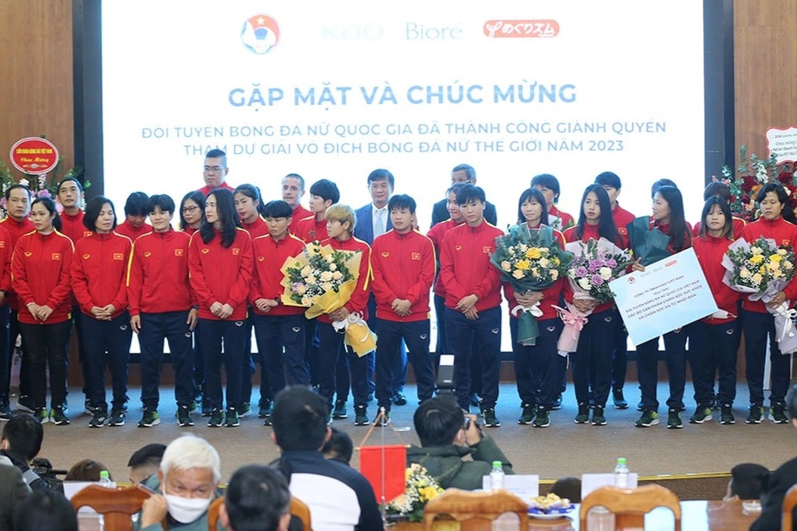 Đội tuyển nữ Việt Nam được thưởng ô tô, xe máy trước ngày về nhà - 1 Đội tuyển nữ Việt Nam được thưởng ô tô, xe máy trước ngày về nhà - 1