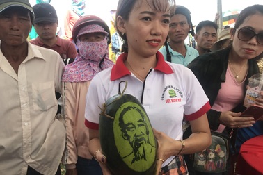 Quảng Ngãi:  Độc đáo lễ hội dưa hấu Bình Sơn