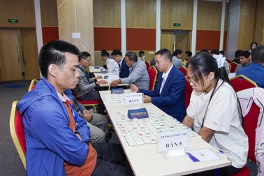 Khởi tranh giải cờ tướng "Trạng cờ đất Việt"