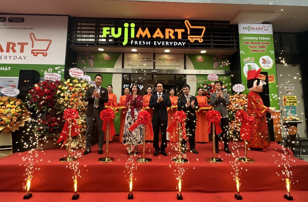 Khai trương siêu thị FujiMart thứ 10 tại quận Thanh Xuân, Hà Nội - 1 Khai trương siêu thị FujiMart thứ 10 tại quận Thanh Xuân, Hà Nội - 1