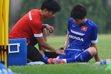 Thanh Hào chia tay đội tuyển Việt Nam vì chấn thương