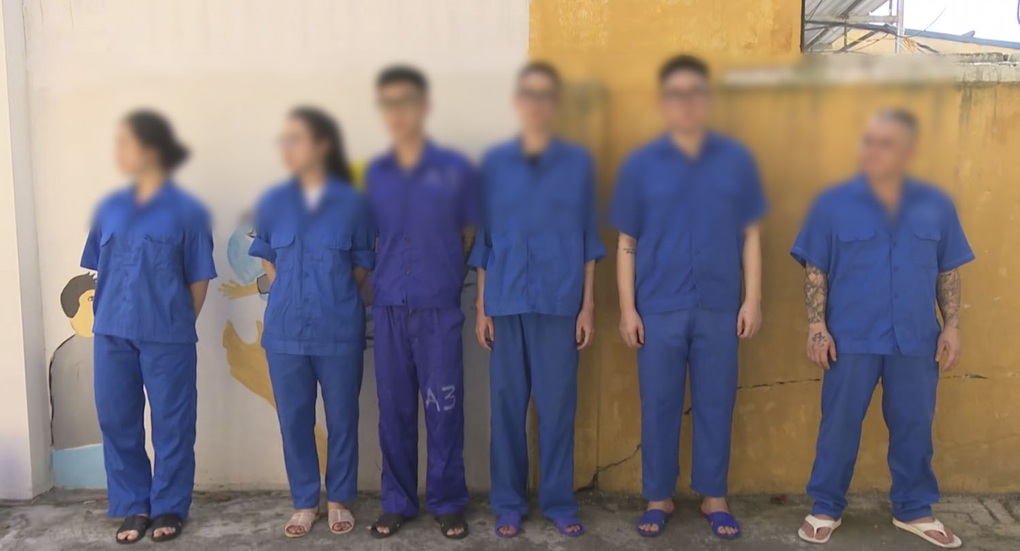 Khởi tố 6 người thuê chung cư ở Hạ Long tổ chức sử dụng ma túy - 1 Khởi tố 6 người thuê chung cư ở Hạ Long tổ chức sử dụng ma túy - 1
