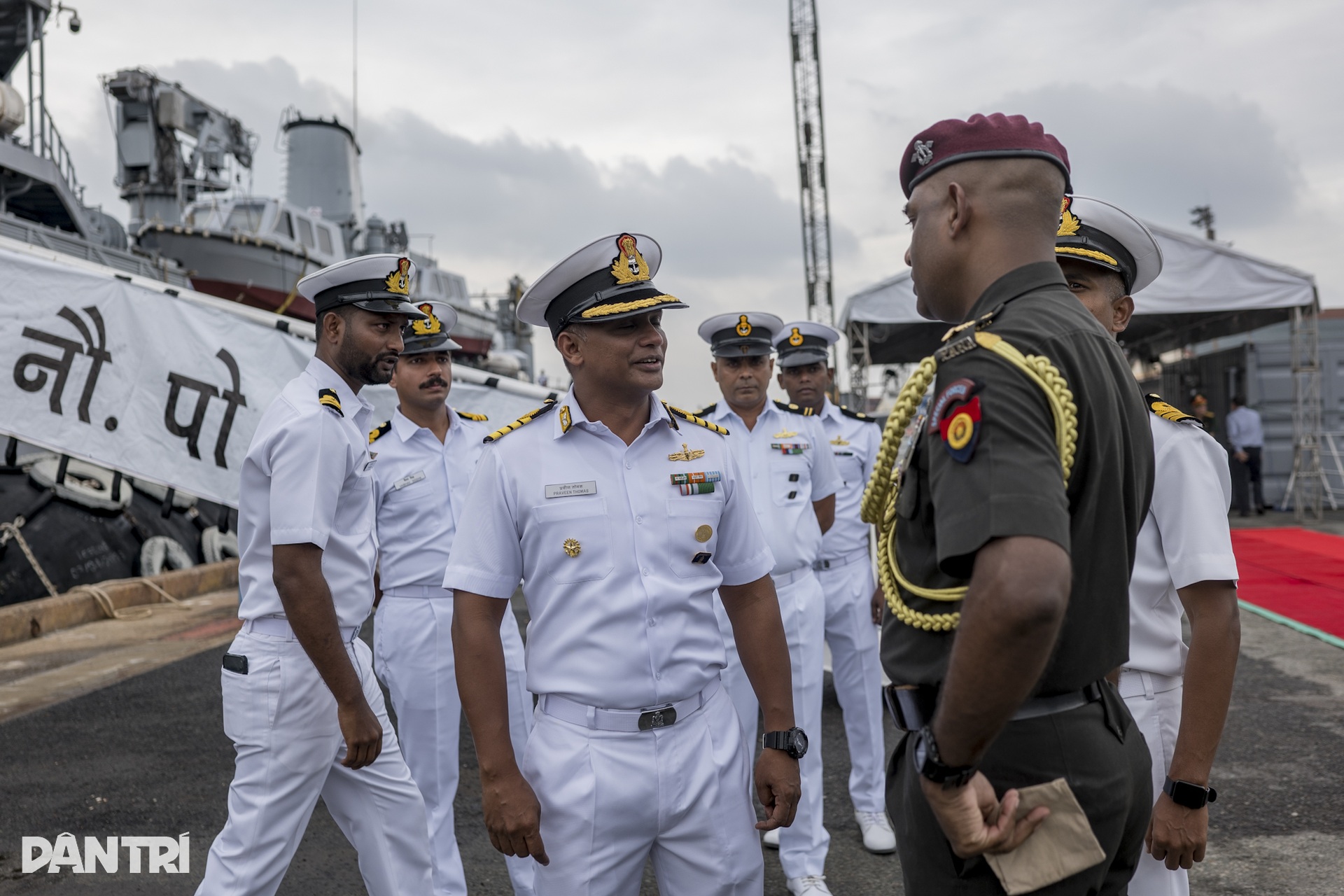 Tàu Hải quân Ấn Độ cập cảng Sài Gòn - 7 Tàu Hải quân Ấn Độ cập cảng Sài Gòn - 7