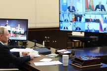 Nga bác tin Tổng thống Putin ẩn cư trong hầm để tránh Covid-19