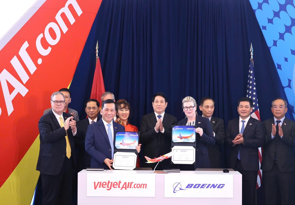 Vietjet nhận bàn giao tàu bay Boeing đầu tiên - 1 Vietjet nhận bàn giao tàu bay Boeing đầu tiên - 1