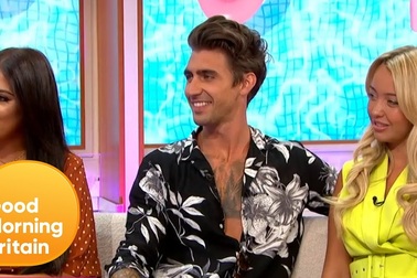 Harley tươi tắn trên truyền hình