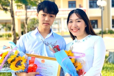 Thí sinh đạt điểm 10 môn Văn đã trúng tuyển vào Đại học Ngoại thương Hà Nội