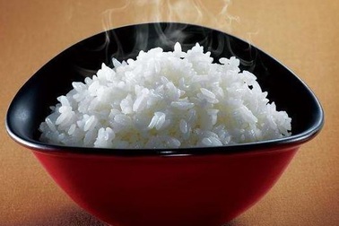 Mẹo ăn cơm trắng mà không làm đường huyết tăng cao