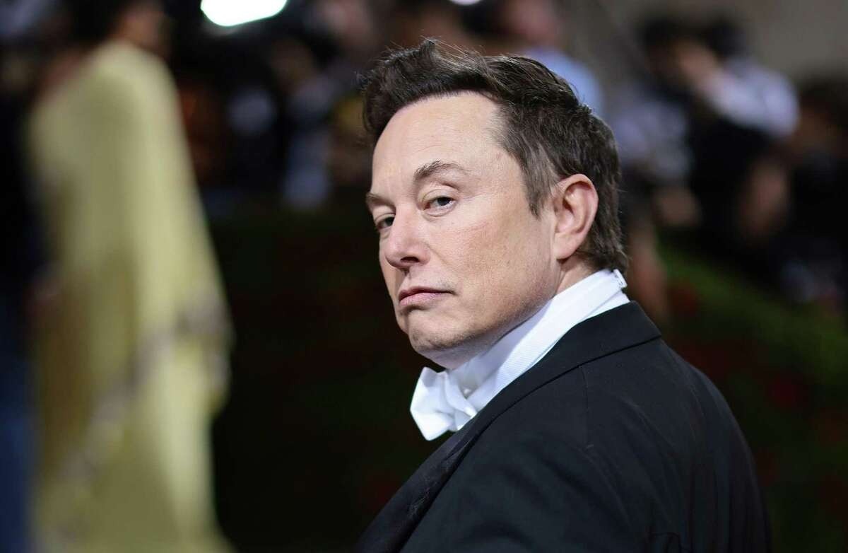 Cha ruột tỷ phú Elon Musk không tự hào về con trai, tại sao? - 7 Cha ruột tỷ phú Elon Musk không tự hào về con trai, tại sao? - 7