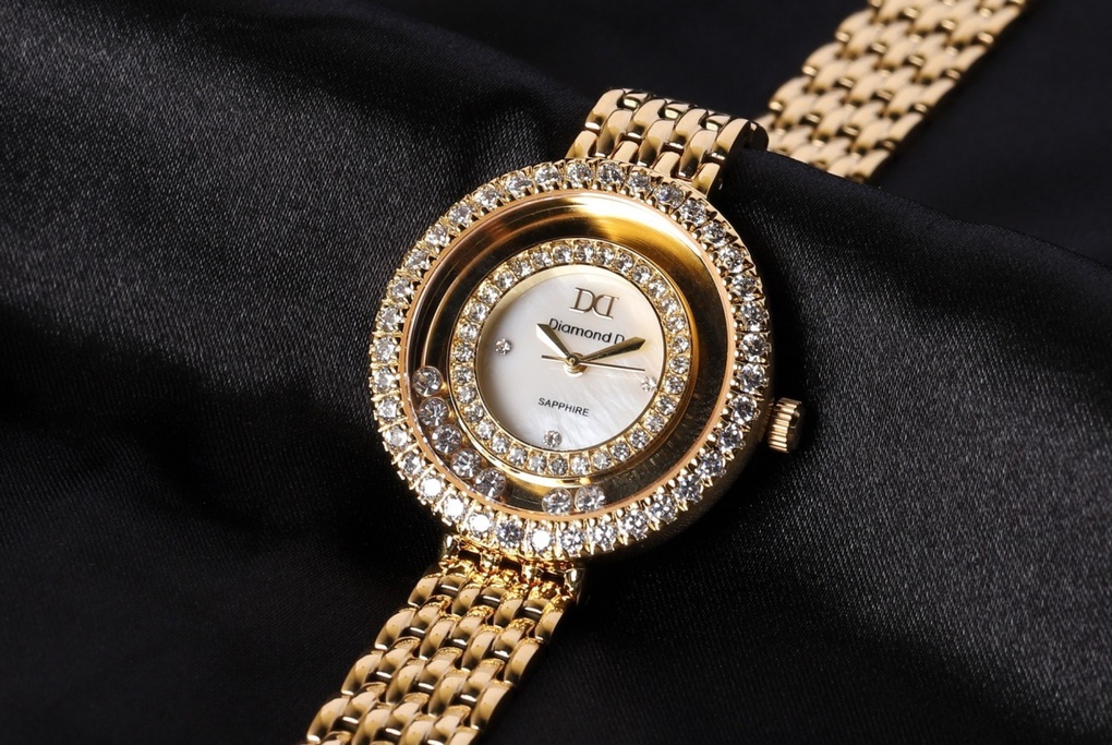 Đăng Quang Watch tung ưu đãi nhân dịp 20/10 - 4