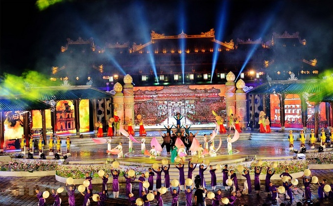 Tạm dừng tổ chức Festival nghề truyền thống Huế do dịch COVID-19 phức tạp - Ảnh 1.