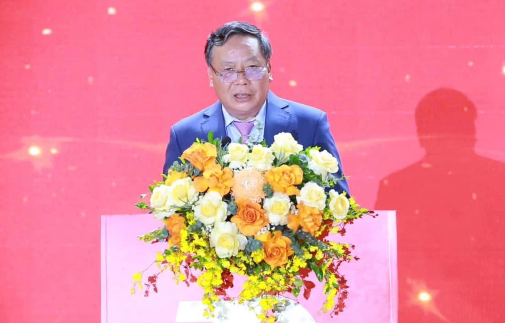 Tuyên dương 100 thủ khoa xuất sắc tốt nghiệp các đại học, học viện - 2 Tuyên dương 100 thủ khoa xuất sắc tốt nghiệp các đại học, học viện - 2