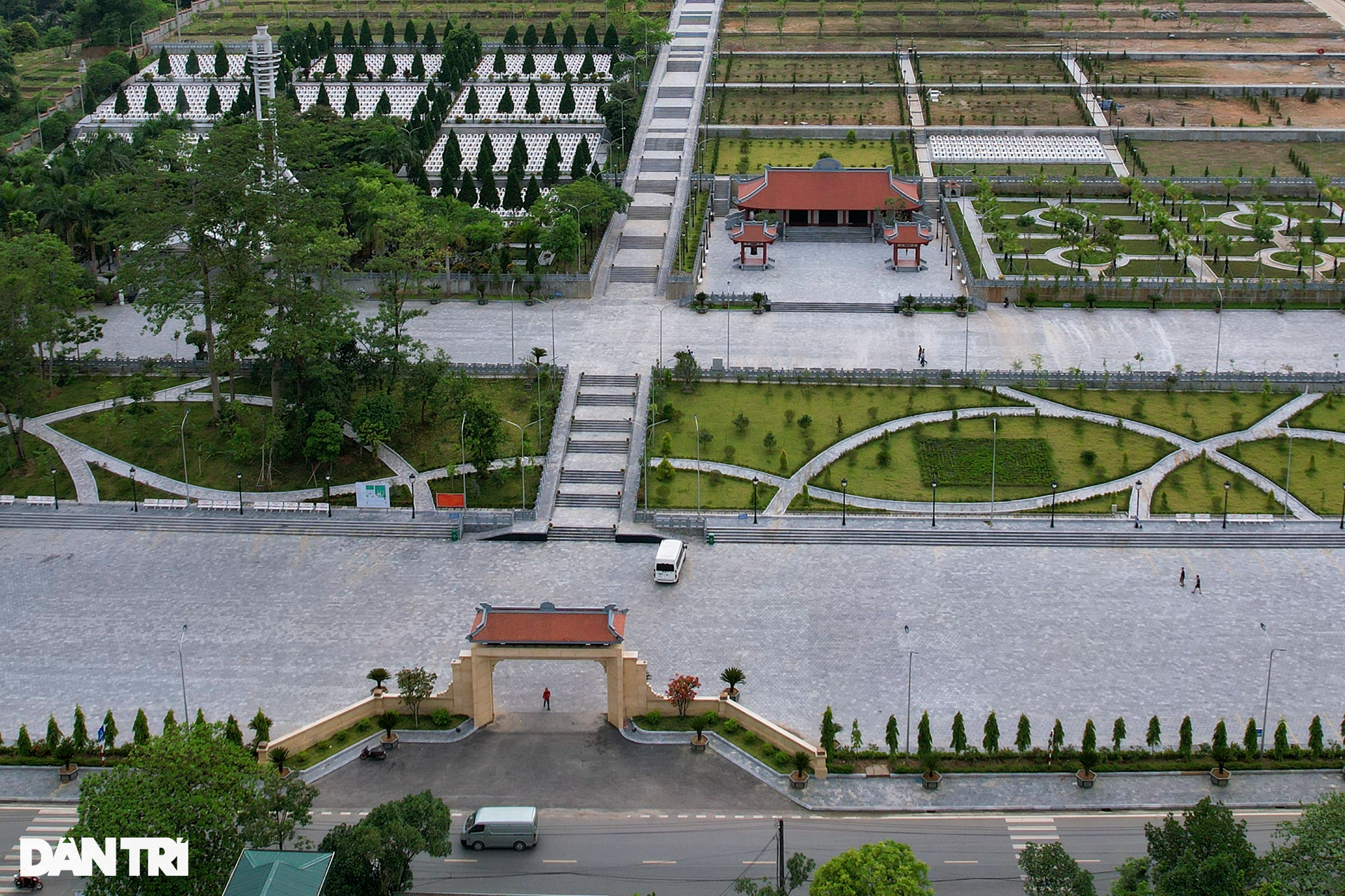Nghĩa trang Liệt sĩ Vị Xuyên mở rộng đến 10ha để quy tập thêm 3.000 phần mộ - 9 Nghĩa trang Liệt sĩ Vị Xuyên mở rộng đến 10ha để quy tập thêm 3.000 phần mộ - 9