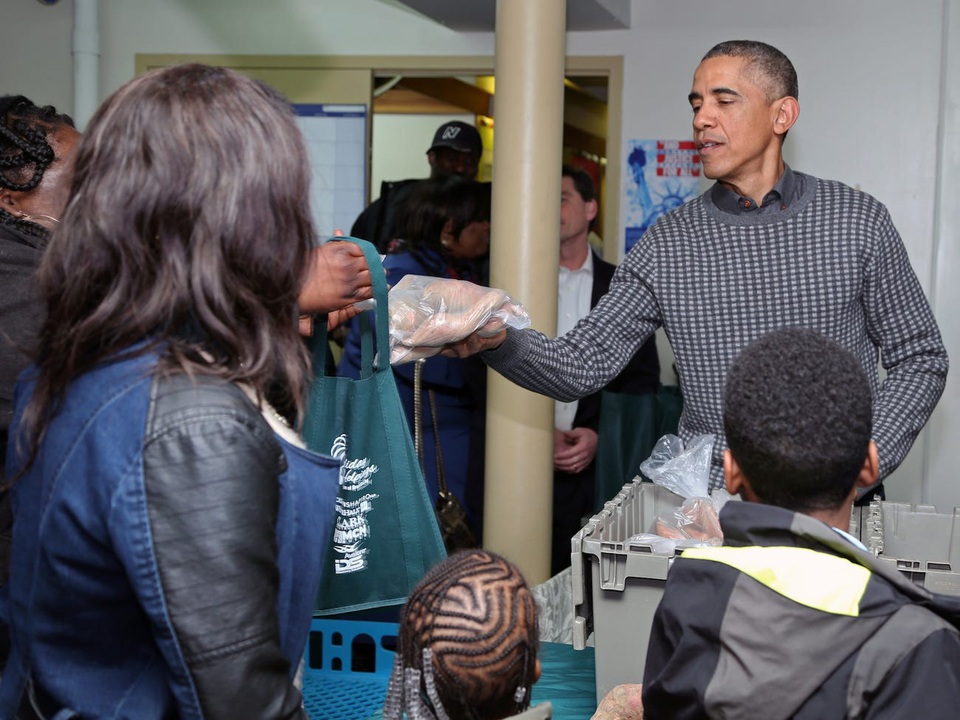 Rời Nhà Trắng, thu nhập khủng của cựu Tổng thống Obama đến từ đâu? - 15 Rời Nhà Trắng, thu nhập khủng của cựu Tổng thống Obama đến từ đâu? - 15